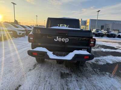 2020 Jeep Gladiator, $30000. Photo 4