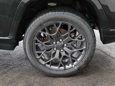 2025 Jeep Grand Cherokee, $61717. Photo 4