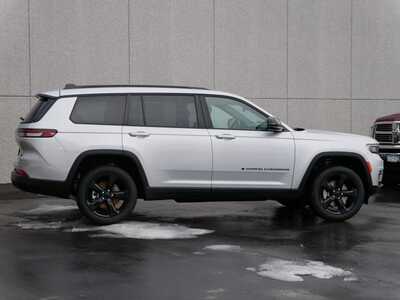 2025 Jeep Grand Cherokee L, $48546. Photo 2