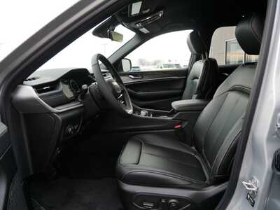 2025 Jeep Grand Cherokee L, $48546. Photo 5