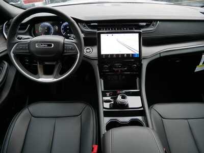 2025 Jeep Grand Cherokee L, $48546. Photo 8