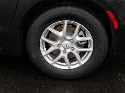 2026 Chrysler Pacifica, $41632. Photo 4