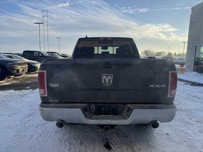 2015 RAM 1500 Crew Cab, $9500. Photo 4