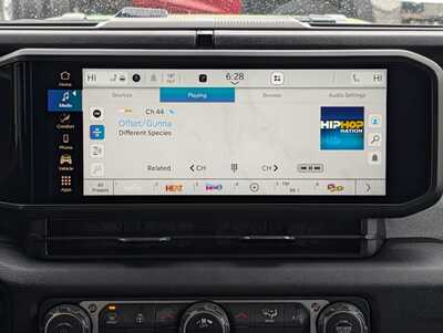 2026 Jeep Wrangler, $0. Photo 9