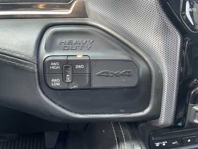 2019 RAM 3500 Crew Cab, $48000. Photo 11