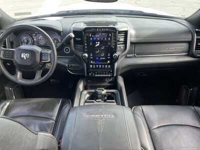 2019 RAM 3500 Crew Cab, $48000. Photo 5