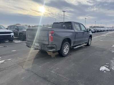 2022 Chevrolet 1500 Crew Cab, $30000. Photo 3