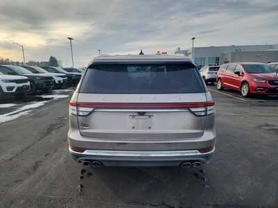 2021 Lincoln Aviator, $0. Photo 3