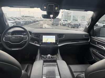 2024 Jeep Wagoneer, $0. Photo 11