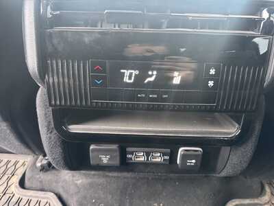 2024 Jeep Wagoneer, $0. Photo 12