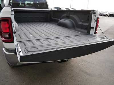 2026 RAM 3500 Crew Cab, $55538. Photo 7