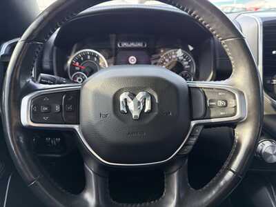 2020 RAM 1500 Crew Cab, $27500. Photo 12