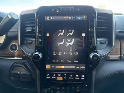 2023 RAM 3500 Crew Cab, $66000. Photo 8