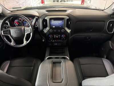 2021 Chevrolet 1500 Crew Cab, $27700. Photo 4