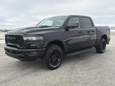 2025 RAM 1500 Crew Cab, $47000. Photo 2
