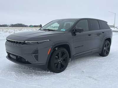 2024 Jeep Wagoneer, $36500. Photo 2