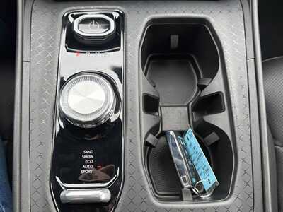 2024 Jeep Wagoneer, $36500. Photo 10