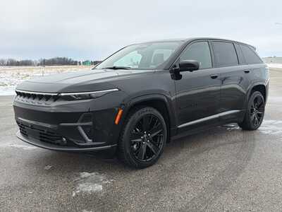 2024 Jeep Wagoneer, $36500. Photo 2