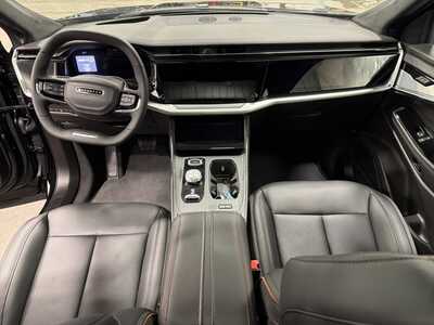 2024 Jeep Wagoneer, $36500. Photo 4