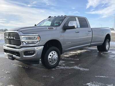 2023 RAM 3500 Crew Cab, $57500. Photo 2
