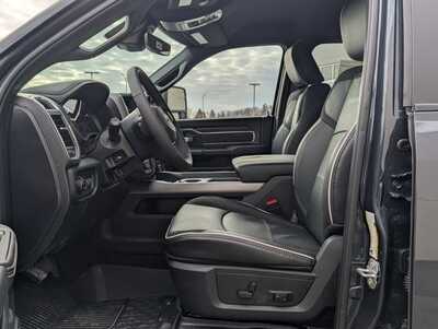 2026 RAM 3500 Crew Cab, $80605. Photo 5