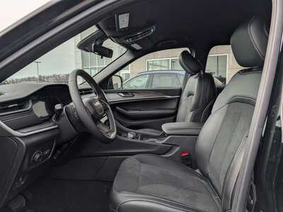 2026 Jeep Grand Cherokee, $44529. Photo 5