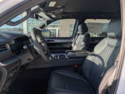 2026 Jeep Grand Wagoneer, $77522. Photo 5