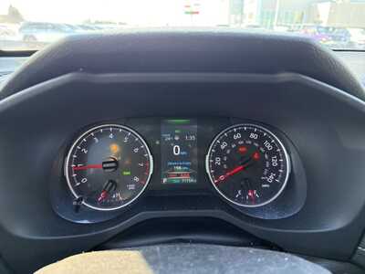 2019 Toyota RAV4, $25000. Photo 9