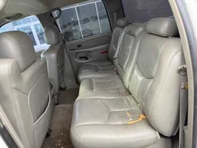 2006 GMC 2500 Crew Cab, $9500. Photo 10