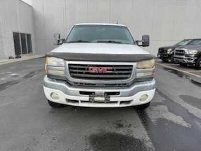 2006 GMC 2500 Crew Cab, $9500. Photo 6