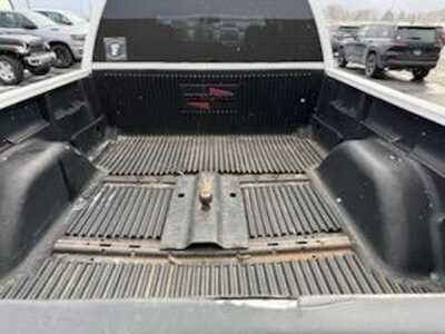 2006 GMC 2500 Crew Cab, $9500. Photo 8
