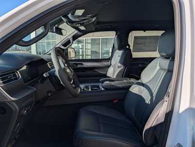 2026 Jeep Grand Wagoneer, $78636. Photo 5