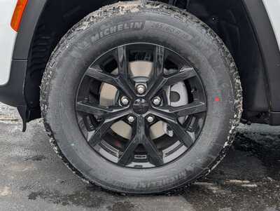 2026 Jeep Grand Cherokee, $46839. Photo 4