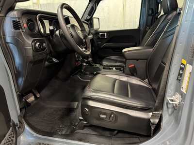 2024 Jeep Wrangler, $52000. Photo 4