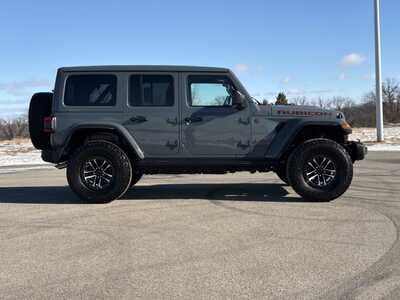 2024 Jeep Wrangler, $52000. Photo 8