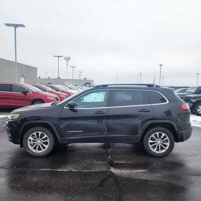 2022 Jeep Cherokee, $25000. Photo 7