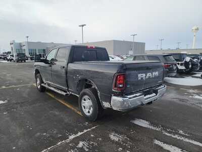2025 RAM 2500 Crew Cab, $58625. Photo 4