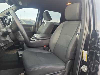 2025 RAM 2500 Crew Cab, $58625. Photo 8