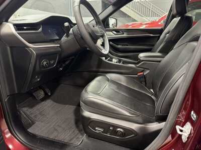 2025 Jeep Grand Cherokee, $36500. Photo 3