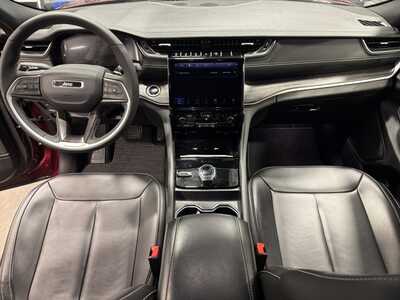 2025 Jeep Grand Cherokee, $36500. Photo 4