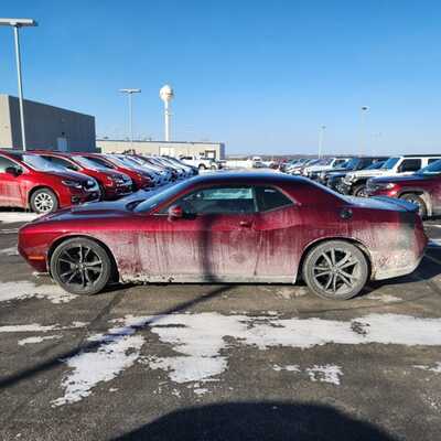 2018 Dodge Challenger, $28000. Photo 7