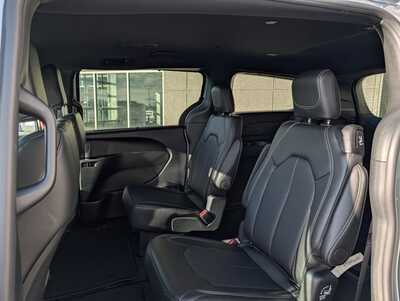 2026 Chrysler Pacifica, $40000. Photo 6