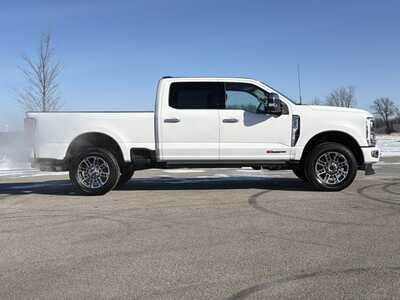 2024 Ford F350 Crew Cab, $86000. Photo 6