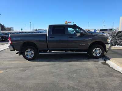 2020 RAM 2500 Crew Cab, $33000. Photo 5