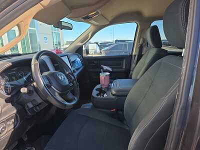 2020 RAM 2500 Crew Cab, $33000. Photo 9