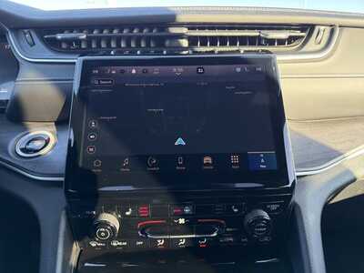 2024 Jeep Grand Cherokee, $34000. Photo 12