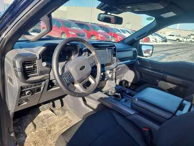 2024 Ford F150 Crew Cab, $41000. Photo 11