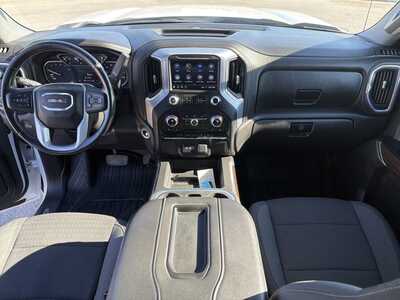 2021 GMC 1500 Crew Cab, $31600. Photo 4