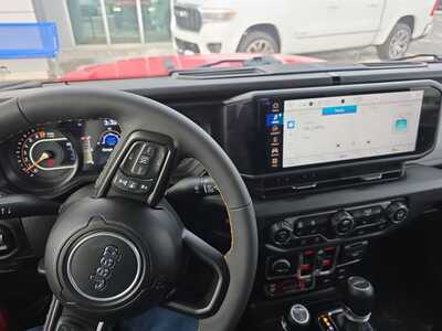 2024 Jeep Gladiator, $35000. Photo 10