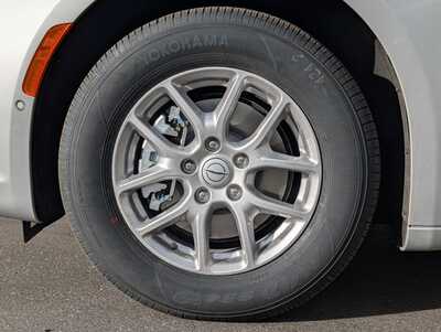 2026 Chrysler Pacifica, $43435. Photo 4